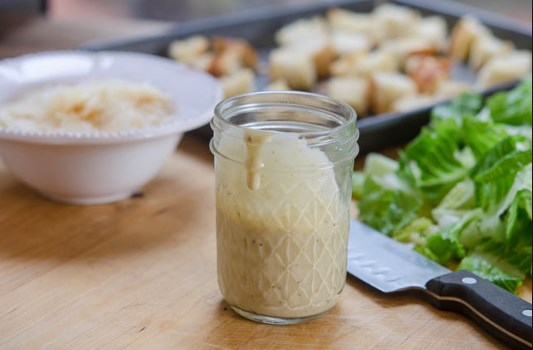 sizar-sos-gia-salates-ceasar-sauce-homemade-sintages-eisaimonadikigr