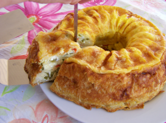 almiri-tourta-me-turi-rokfor-blue-cheese-turia-sfoliates-tourtes-mageiriki-eisaimonadikigr