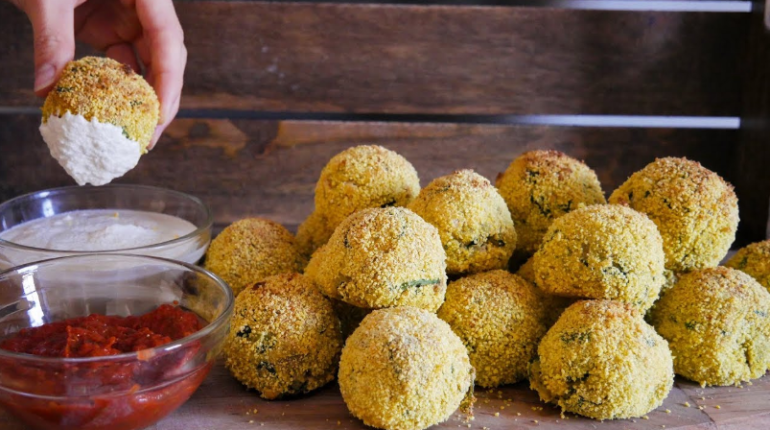 vegan-nistisimoi-patatokeftedes-sintages-nistisimes-nisteia-patates-eisaimonadikigr