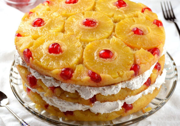 anoiksiatiki-tourta-me-anana-kai-karudia-tourtes-glika-zaxaroplastiki-eisaimonadikigr