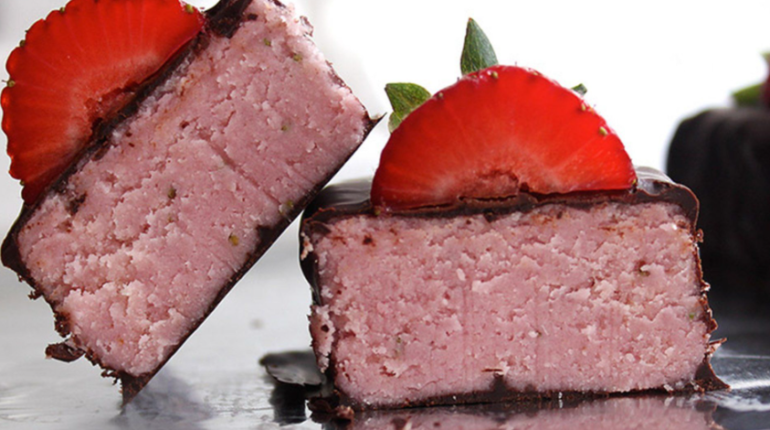 mpares-me-fraoula-kai-sokolata-spitikes-bars-protein-glika-zaxaroplastiki-eisaimonadikigr