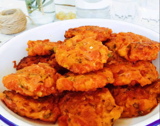 eukoloi-ntomatokeftedes-sintagi-sintages-keftedakia-ntomatas-eisaimonadikigr