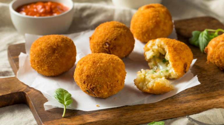 keftedakia-me-tono-kai-ruzi-pane-sintages-kroketes-psariou-mageiriki-eisaimonadikigr